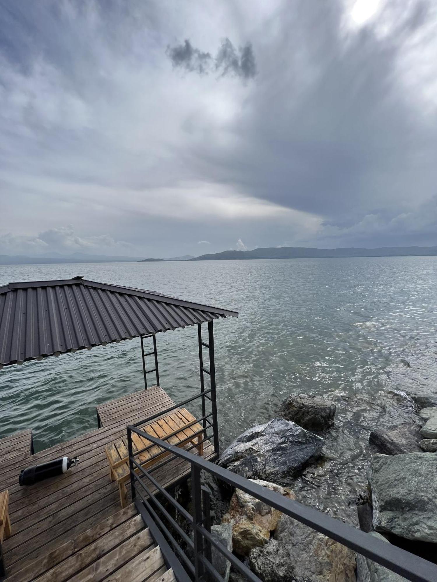 Altitude 1900 Dive Resort - Sevan Lake Chambarak Luaran gambar